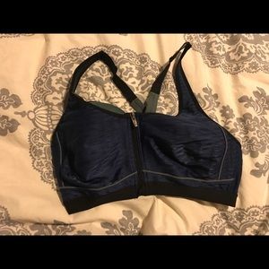 36DD Victoria Secret Sports Bra